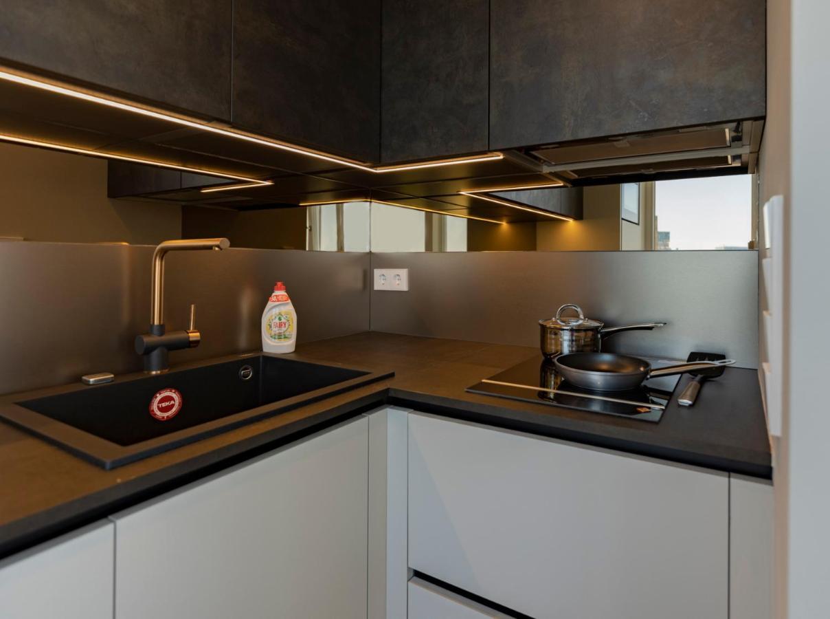 Beautiful Apartment Next To The Kalev Stadium تالين المظهر الخارجي الصورة